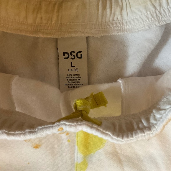 DSG Boys Soft Shorts - Size Large - Picture 7 of 9